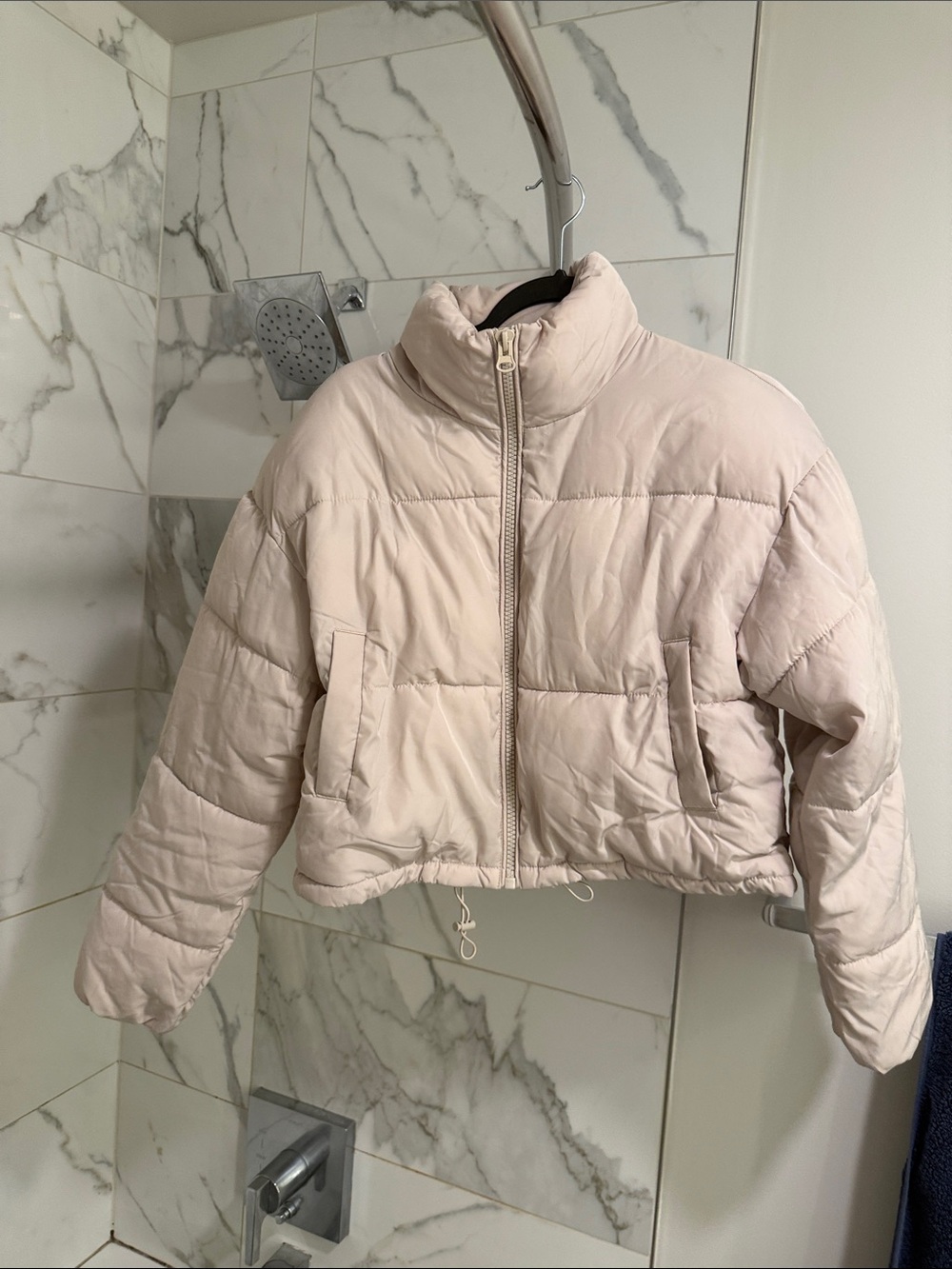 H&M Pale Beige Cropped Puffer Jacket
